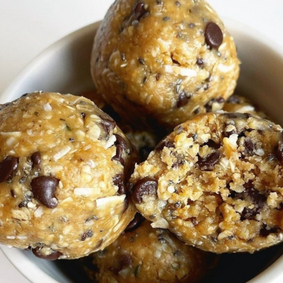 QUICK + EASY ENERGY BALLS